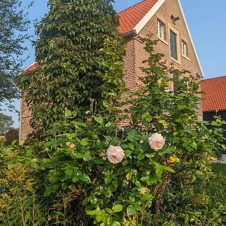 Alter Kornspeicher Im Muensterland *